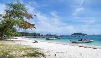 Wisata Belitung, Pantai Tanjung Kelayang